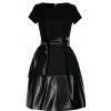 LaKey 183 czarna rozkloszowana sukienka z suwakiem 1