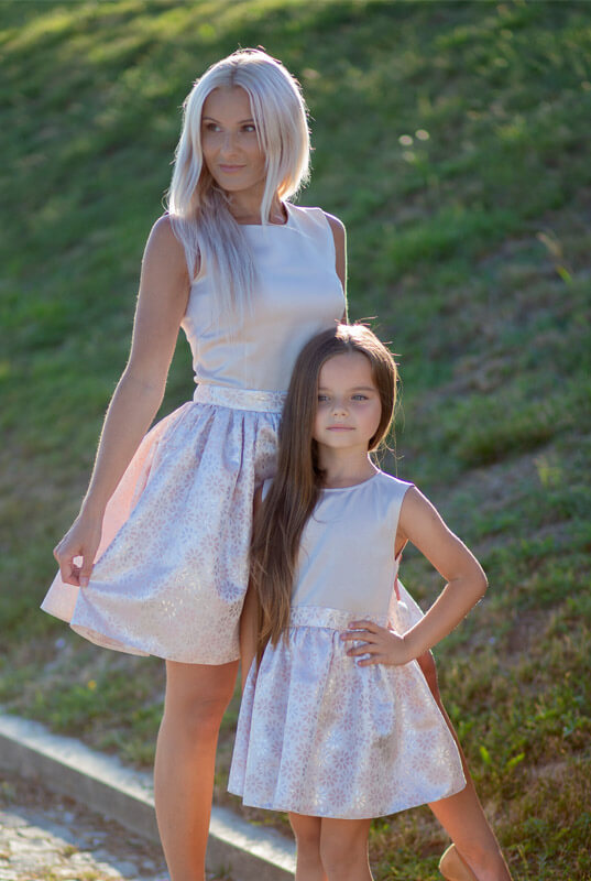 LaKey Flower  beżowy zestaw sukienek mama i córka, sukienka dla córki 7
