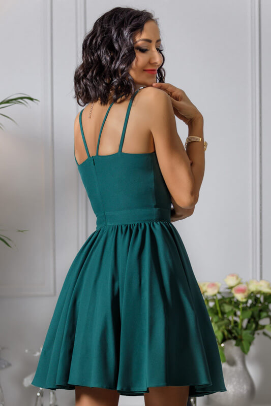 Krótka Sukienka Gładka Zielona Na Ramiączkach Na Wesele Lily Sukienki Mini Sklep Online Z 