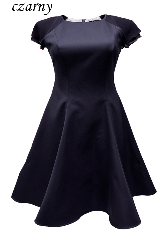 Czarna rozkloszowana sukienka z szyfonowym rękawkiem - LaKey Bella