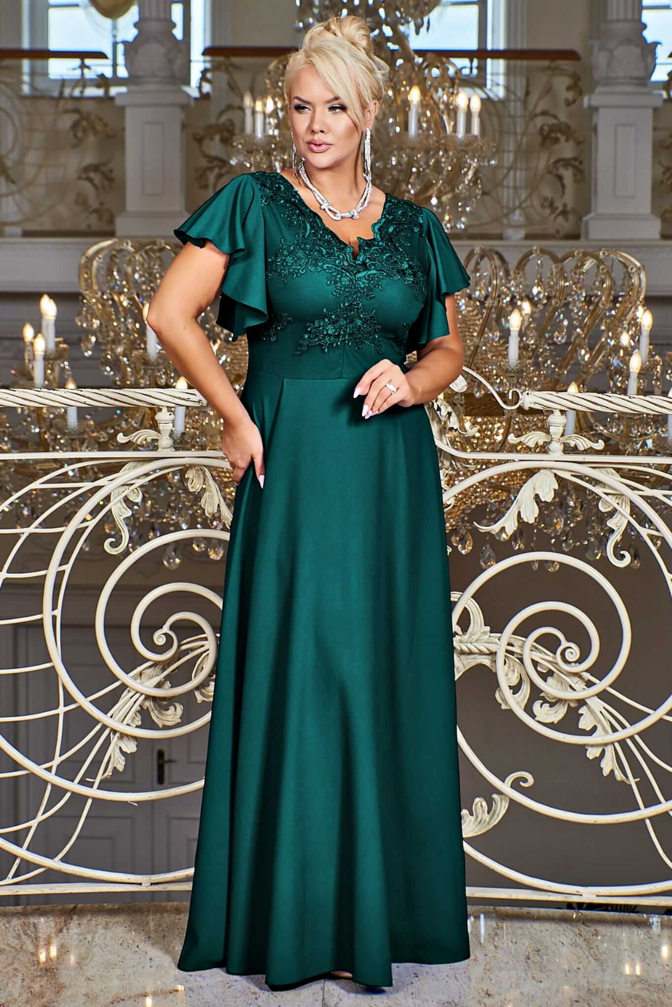 Brokatowa długa suknia z koronką i rękawem motylek - Charlotte 461a - zielona